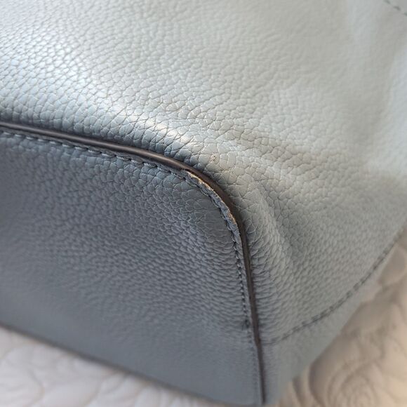 Tory Burch McGraw Tote Pebbled Leather Shoulder Bag Blue $495 Fraying Handle - Picture 8 of 16